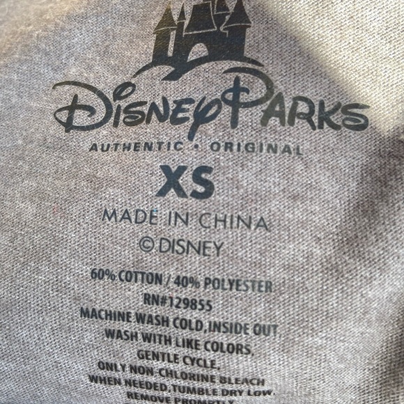 Minnie Mouse Graphic Top Size XS - Picture 6 of 6